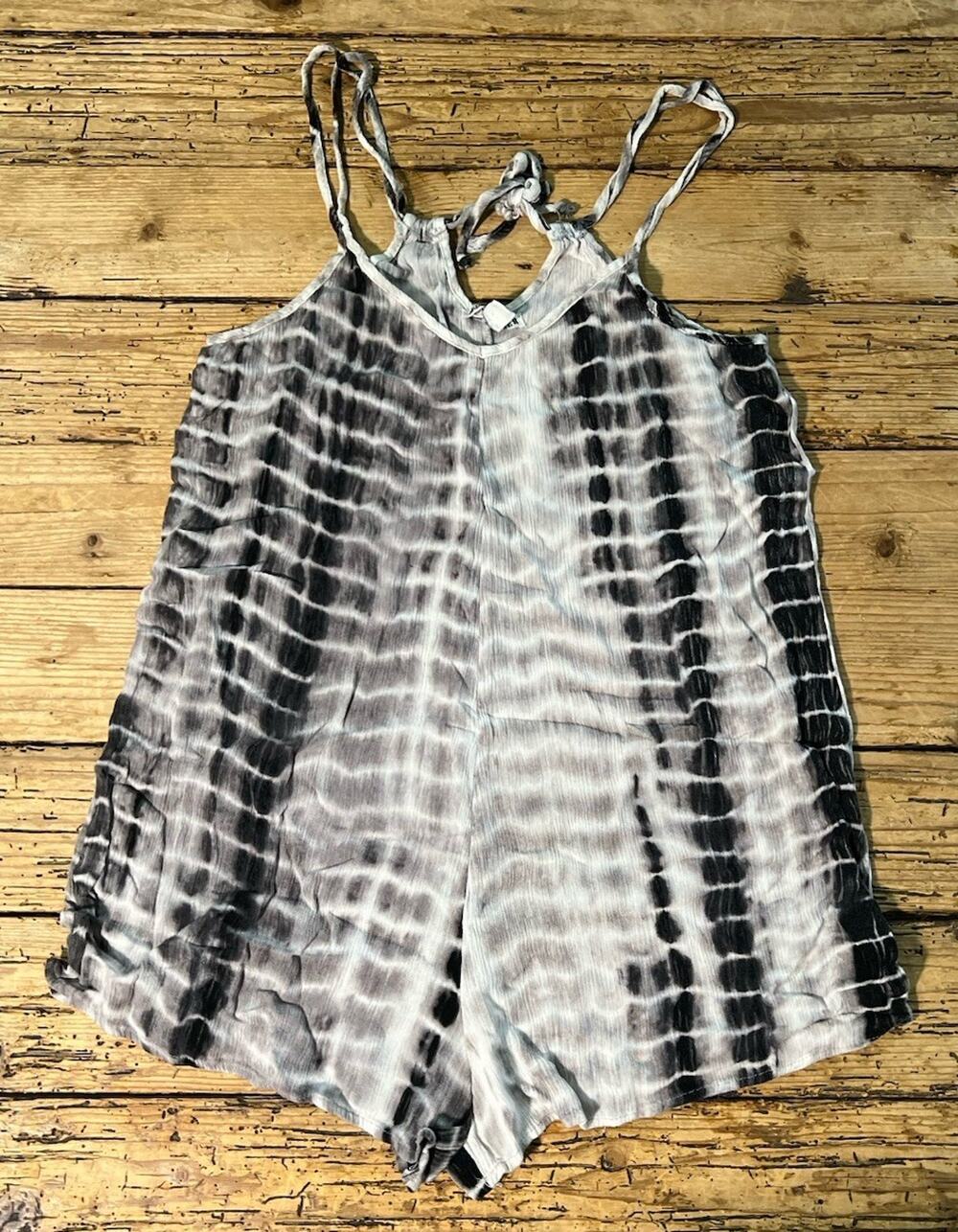 Moral Fiber Women’s Size L Tie Dye Spagetti Strap Romper